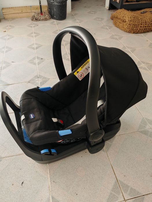 Cadeira Auto Kaily Black com Base  0+