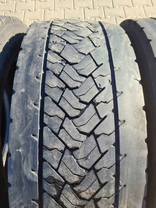 Opony koła tył Goodyear Kmax D GEN-2 295/55 R 22.5