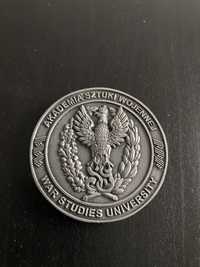 Coin pamiatkowy Akademii Sztuki Wojennej
