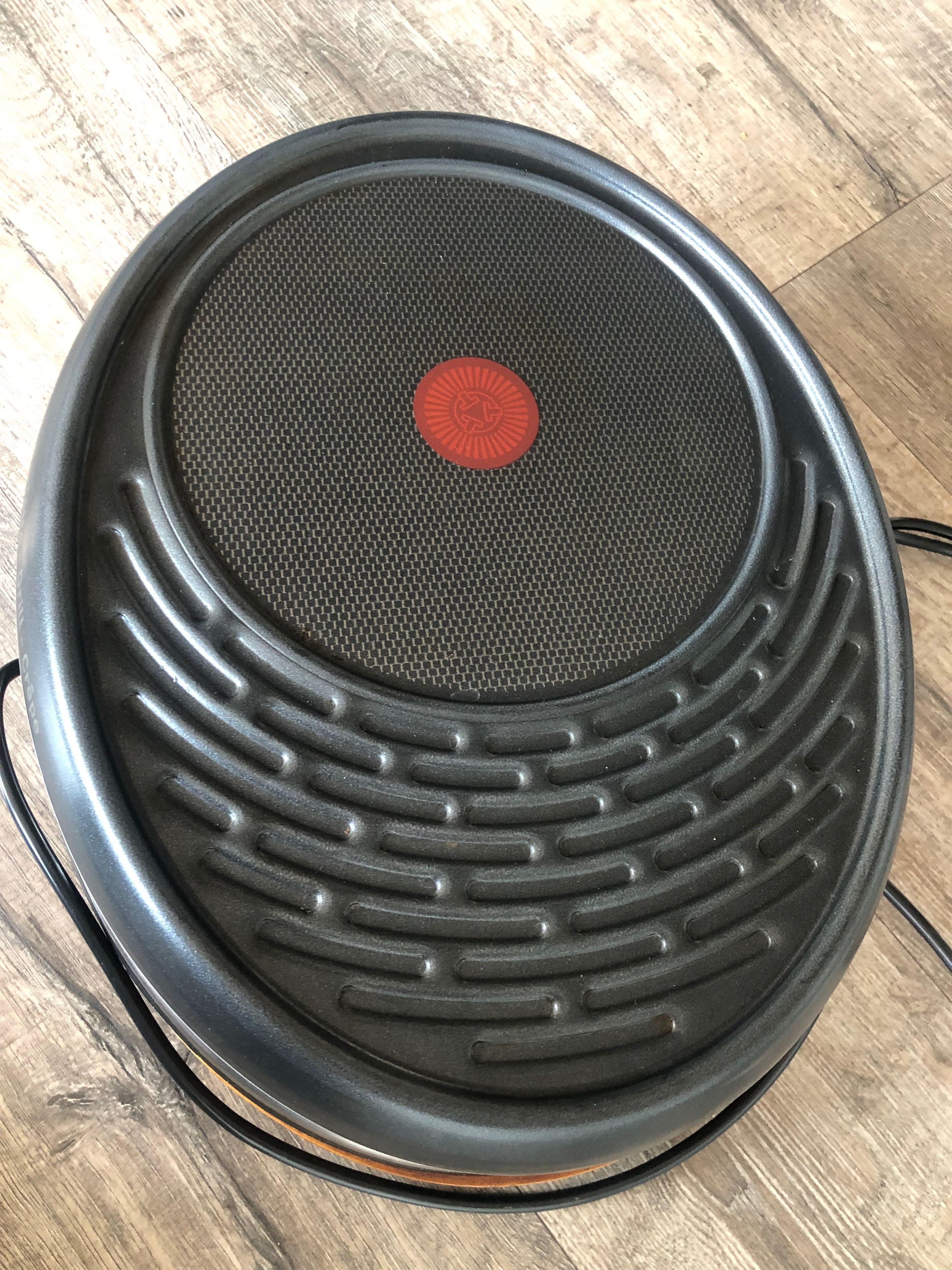 Raclette od Tefal na 8 osób.
