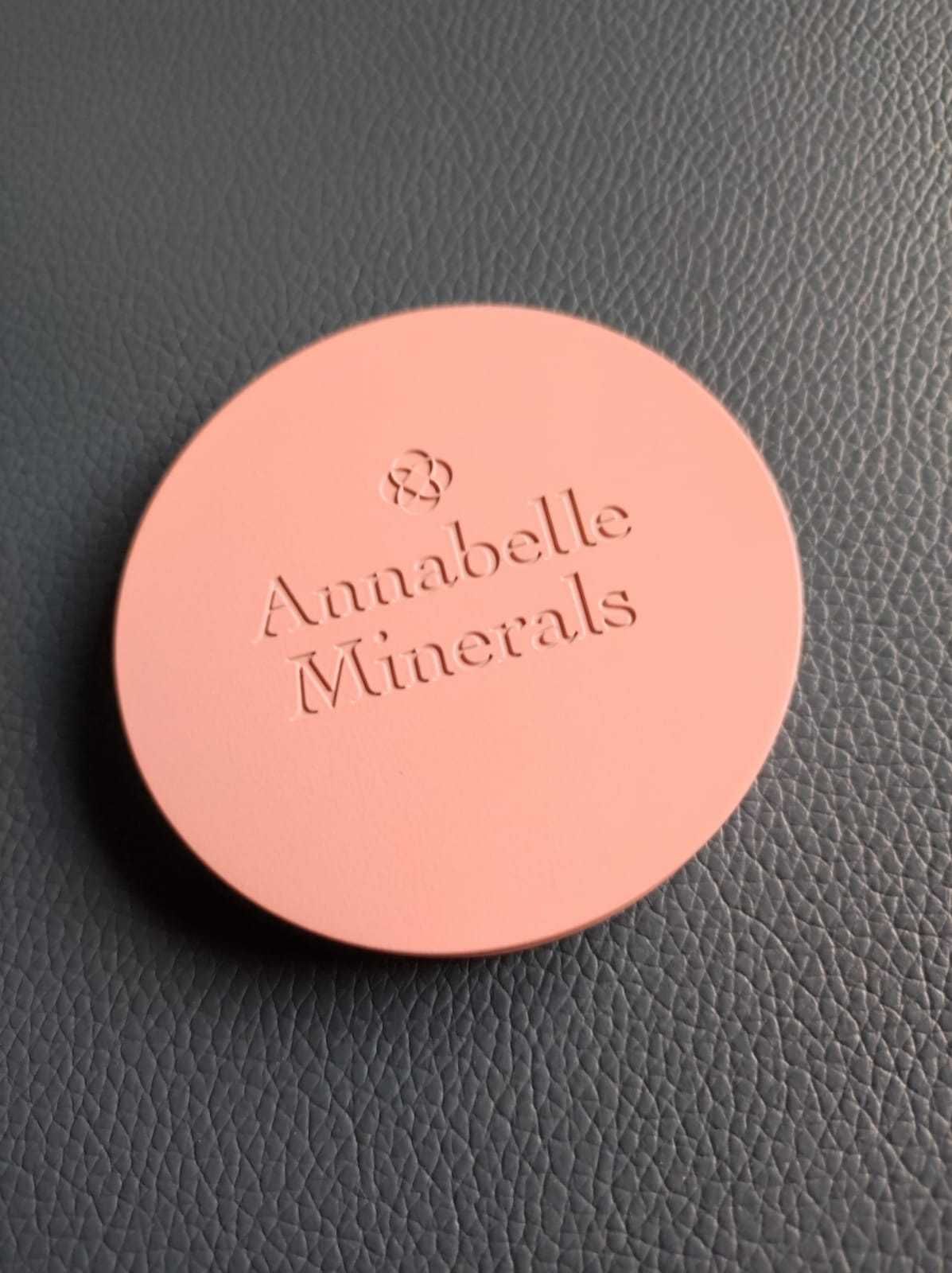 Podkład prasowany Annabelle Minerals Pure Light