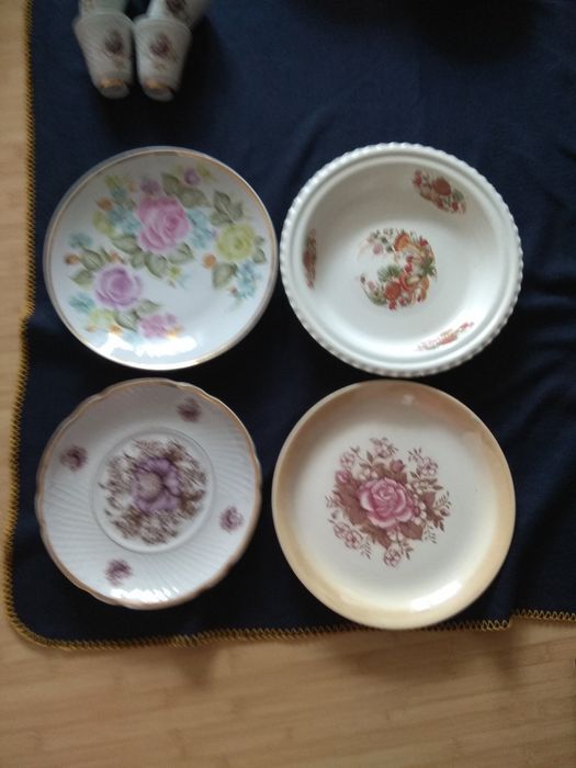 Подносы и посуда разная