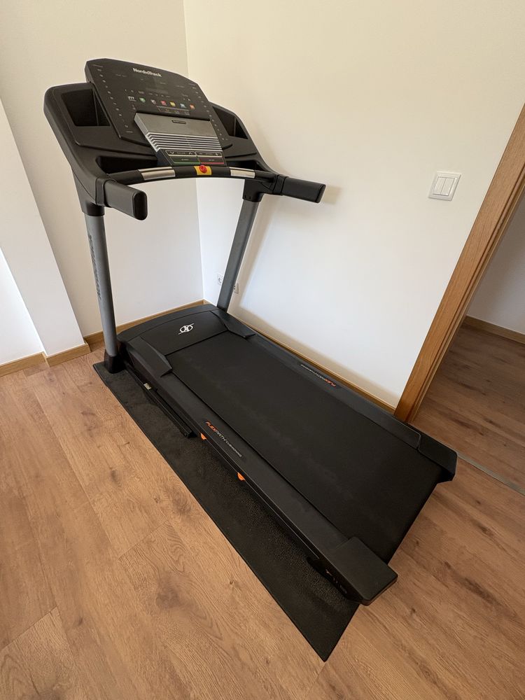 Passadeira Corrida Nordictrack T11.5 (para peças)
