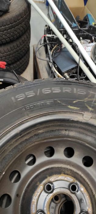 Komplet kół zimowych 195/65 R15  5X114,3