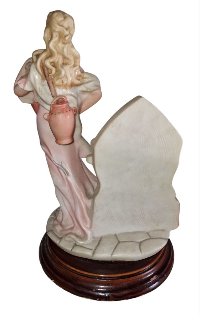 Estatueta em Marfinite Genuíne "Tulipa Branca" Marca Registada Vintage