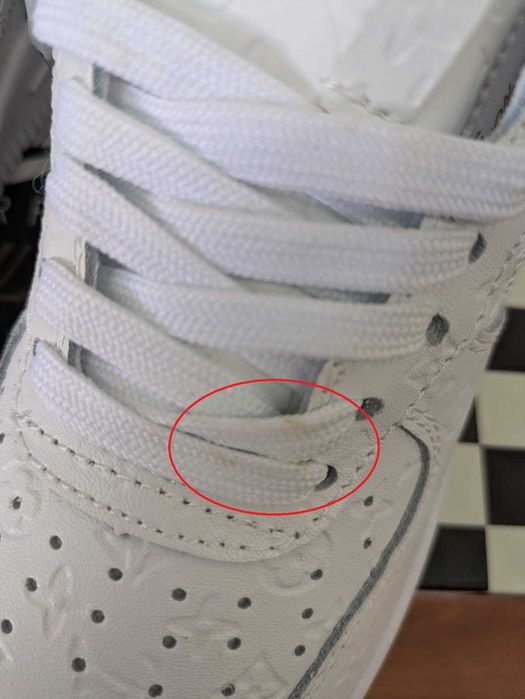 Sapatilhas NIKE LV – 35€