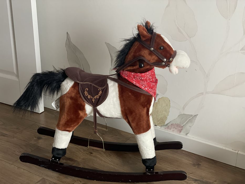 Kon na biegunach interaktywny bujak duzy kon