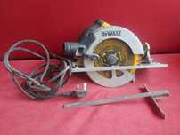 Pila tarczowa dewalt dwe 576