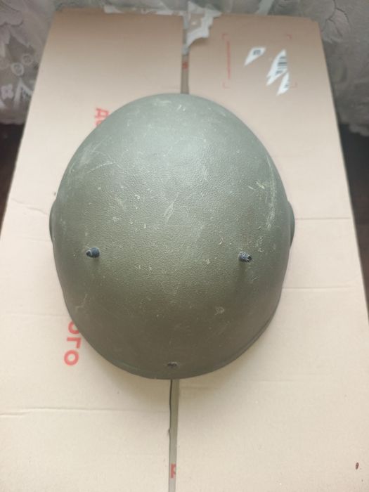 Шолом захисний надійний залишився тільки шолом