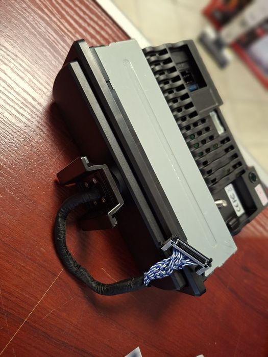 Radio samochodowe ESSGOO AR1001 Adroid 14 4/64gb