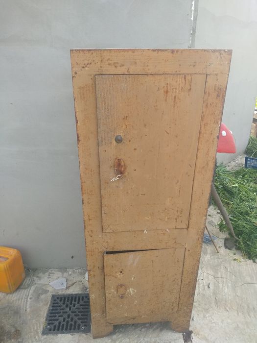 Сейф металевий на 2 секції