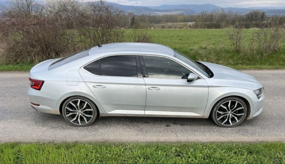 Skoda Superb L&K 2.0TDI