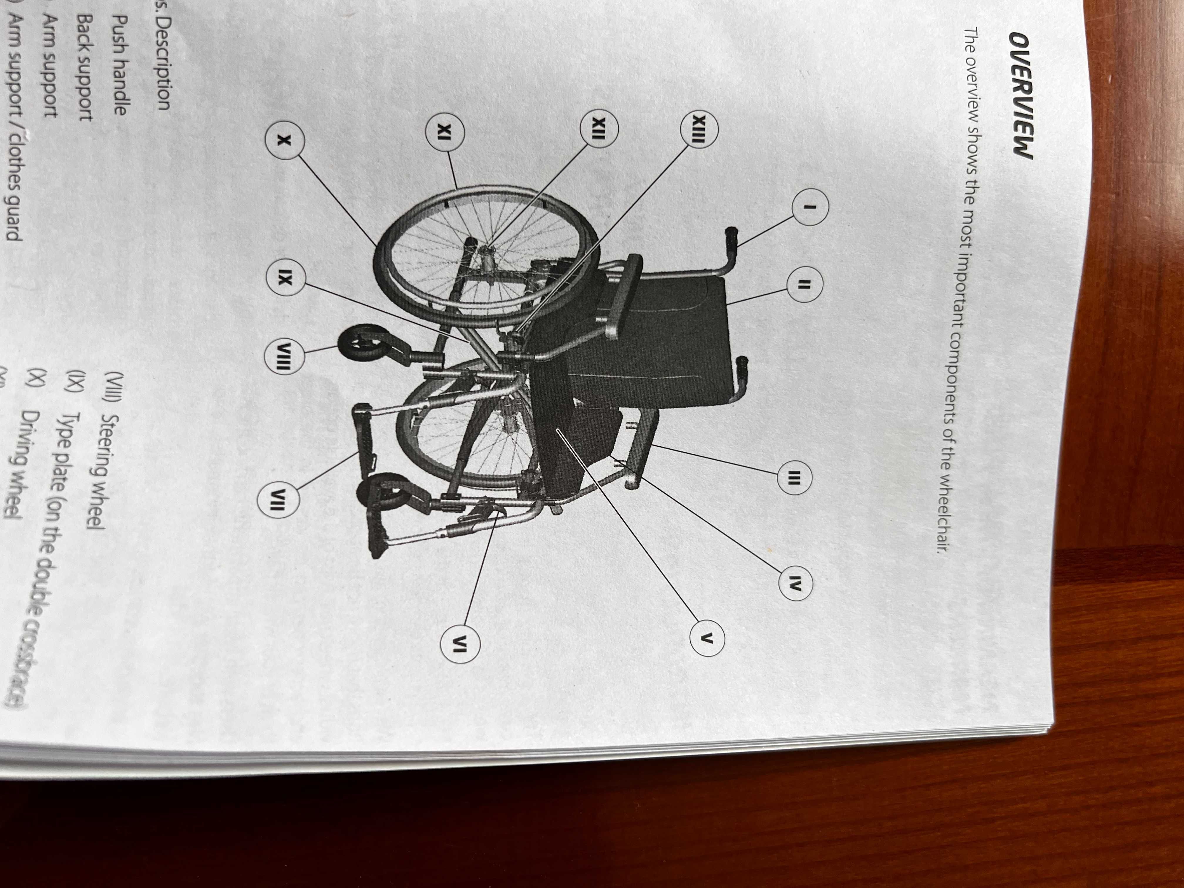 Wózek dla osoby niepełnosprawnej.