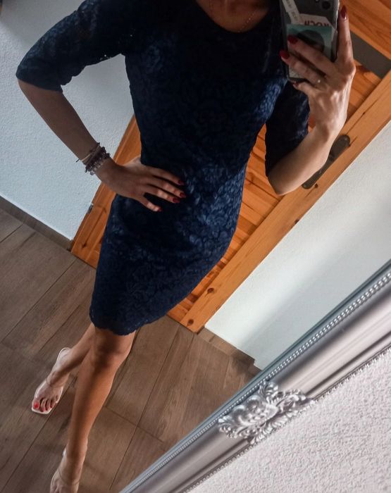 Sukienka piękna koronkowa nowa XS S M