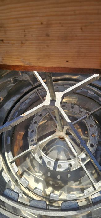 Extractor Electrico., para Mel, de 20 Quadros e pressão de uvas