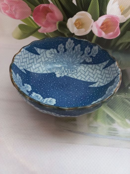 Тарелки 3 штуки посуда