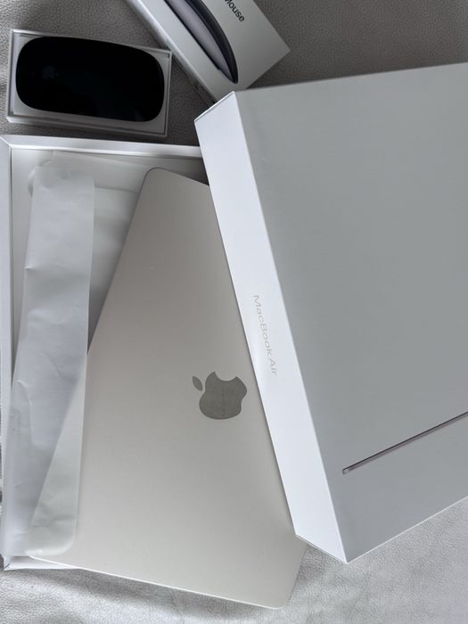 MacBook Air M2 256GB