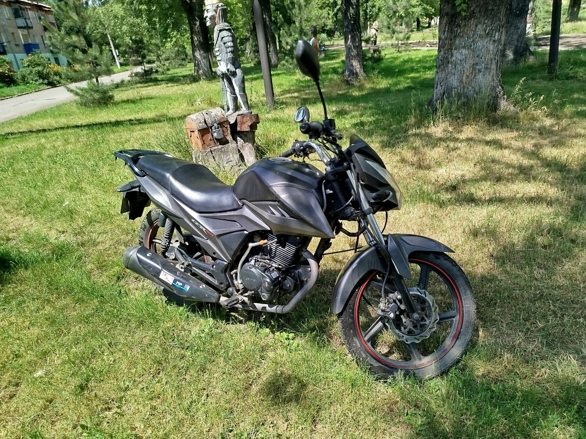 Мотоцикл Lifan ccr LF 150 cc