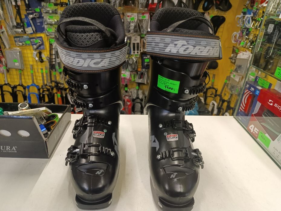 Nr 18 Powystawowe buty narciarskie Nordica STRider 130 elite Dyn 27.5