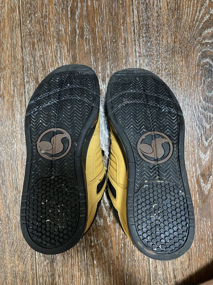 Dvs shoes кроссовки