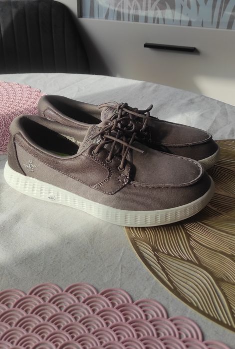 Mokasyny firmy Skechers rozmiar 41