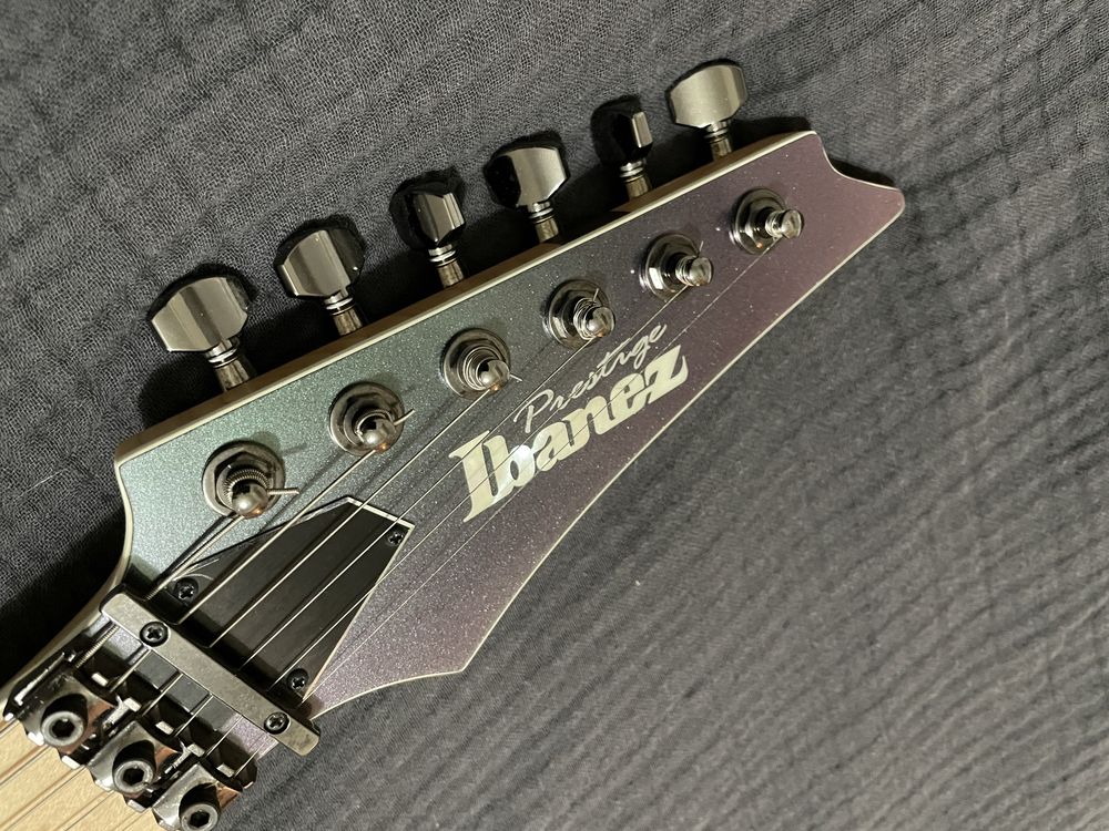 Guitarra Ibanez RG5120M-PRT (praticamente nova) + Hardcase Ibanez