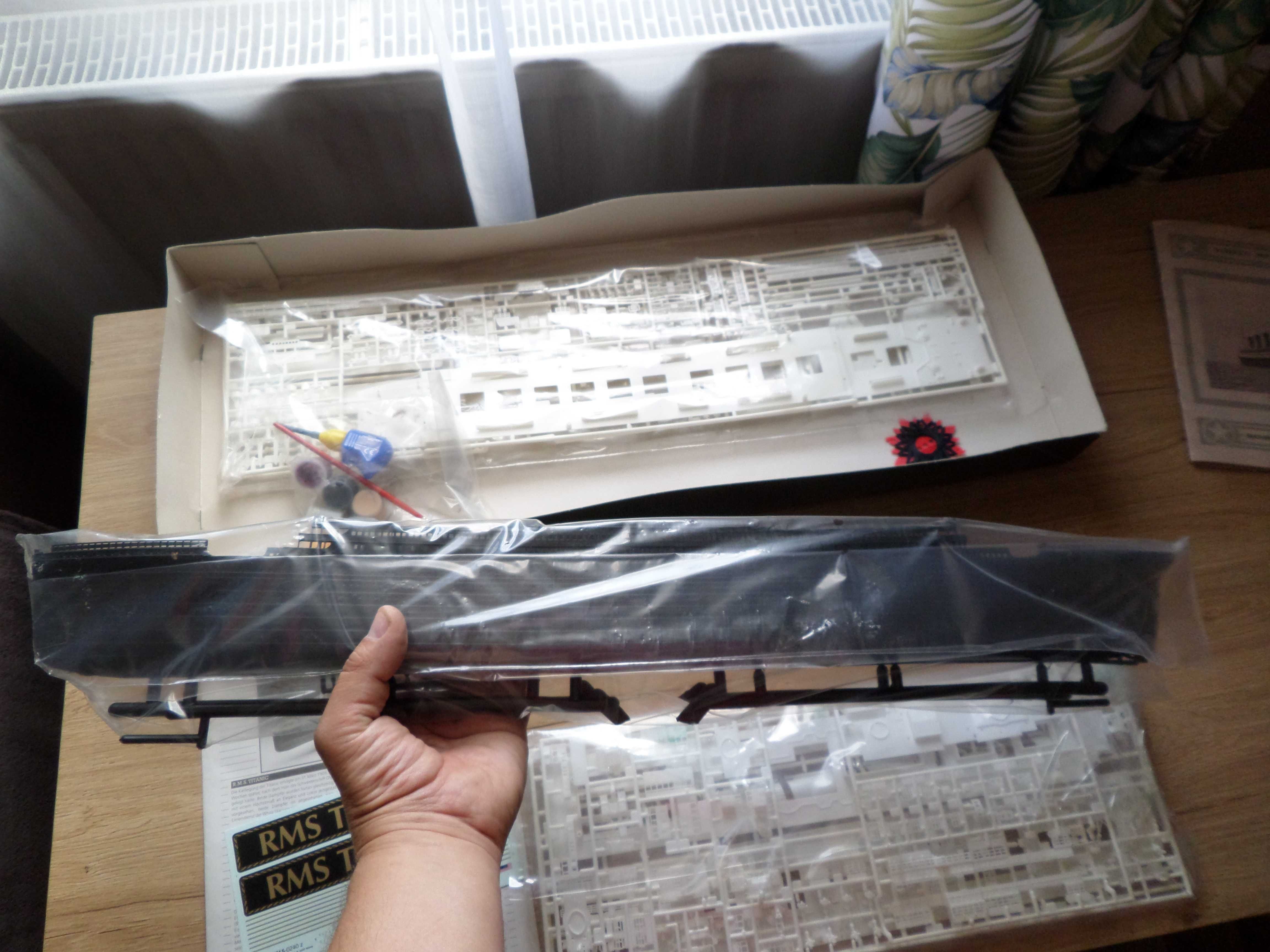 Model R.M.S Titanic w skali 1:400 - DUŻY !