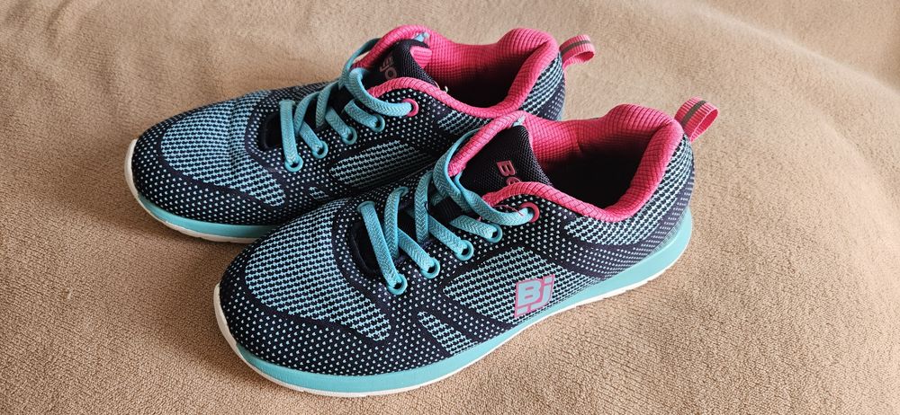 Buty sportowe na wf 34 dziewczęce adidasy bejo