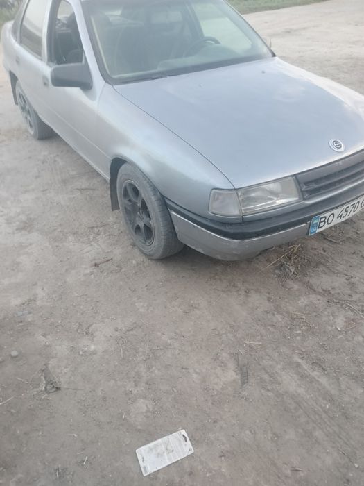 Продаю Опель вектра а