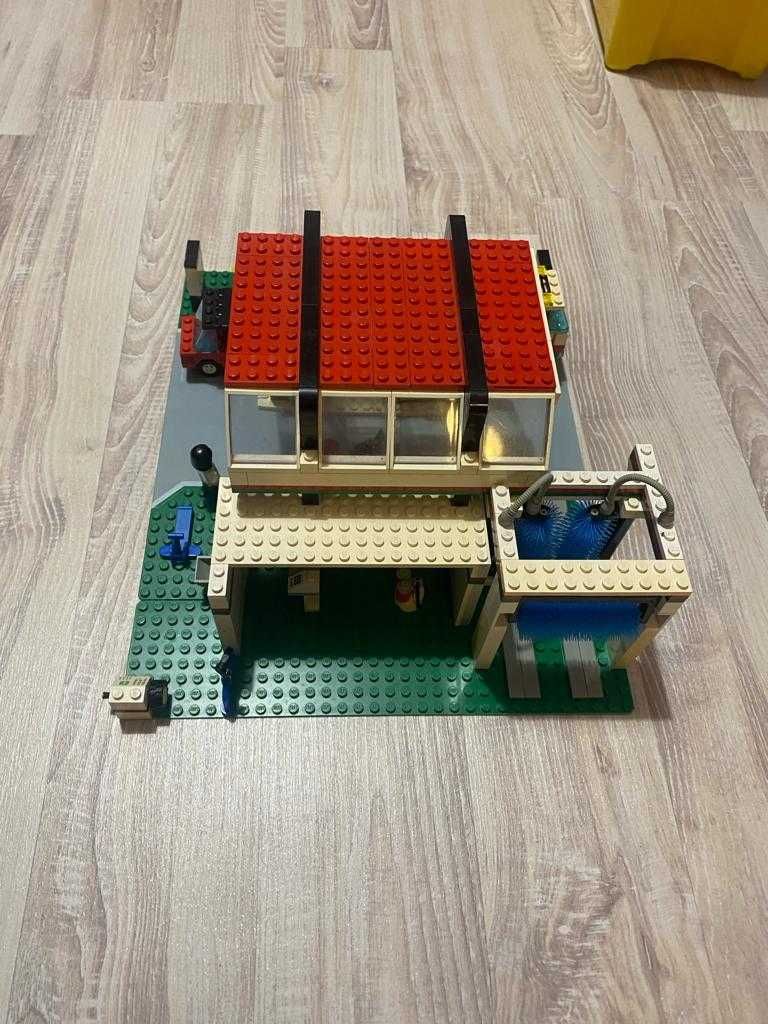 LEGO Town Gas N' Wash Express 6397 stacja paliw