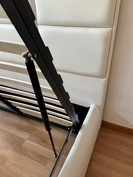 Cama de Casal Sommier 140 x 190 com colchão incluido