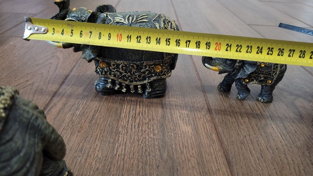 Набір фігурок слоників