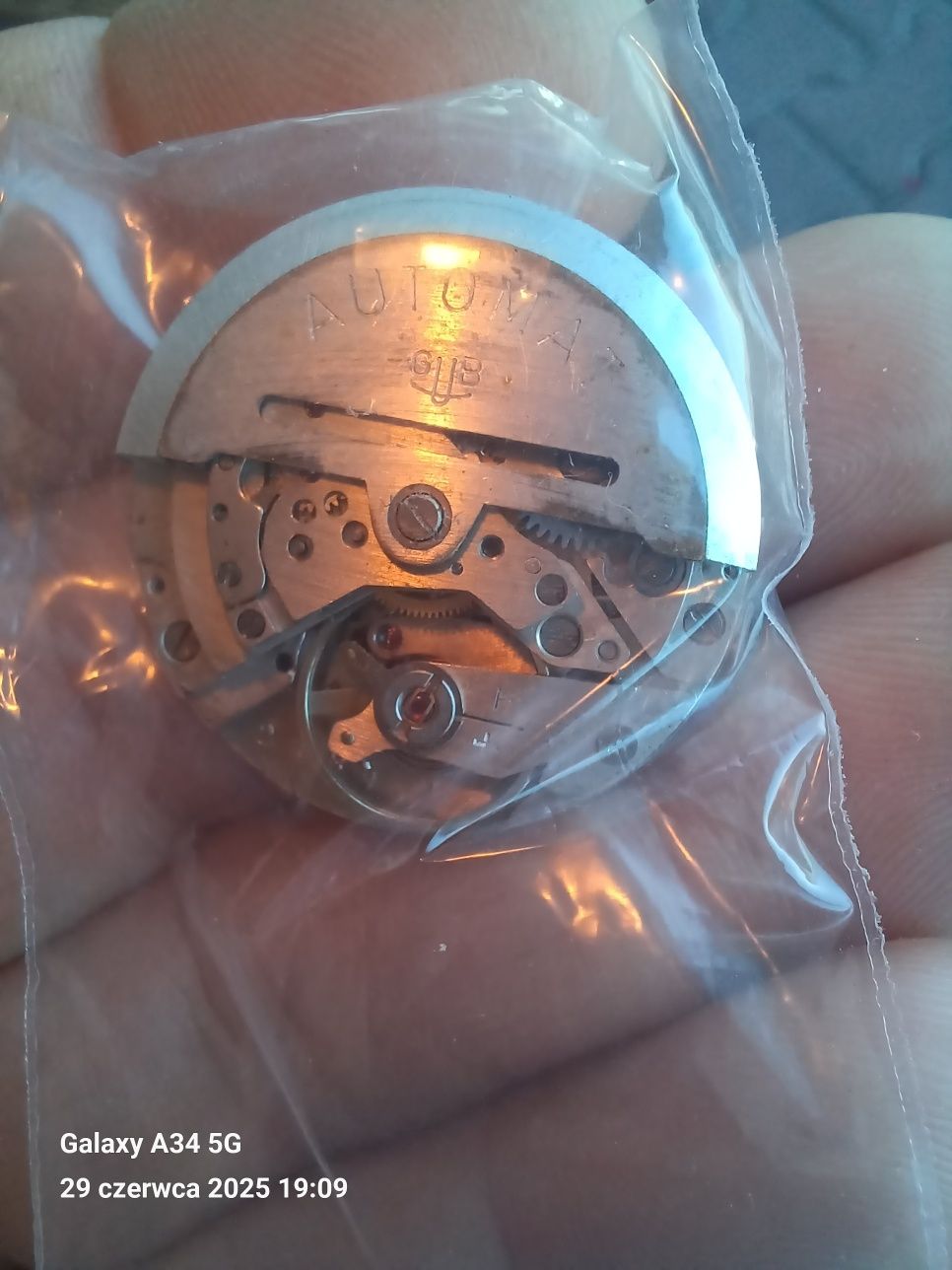 Mechanizm omega 601