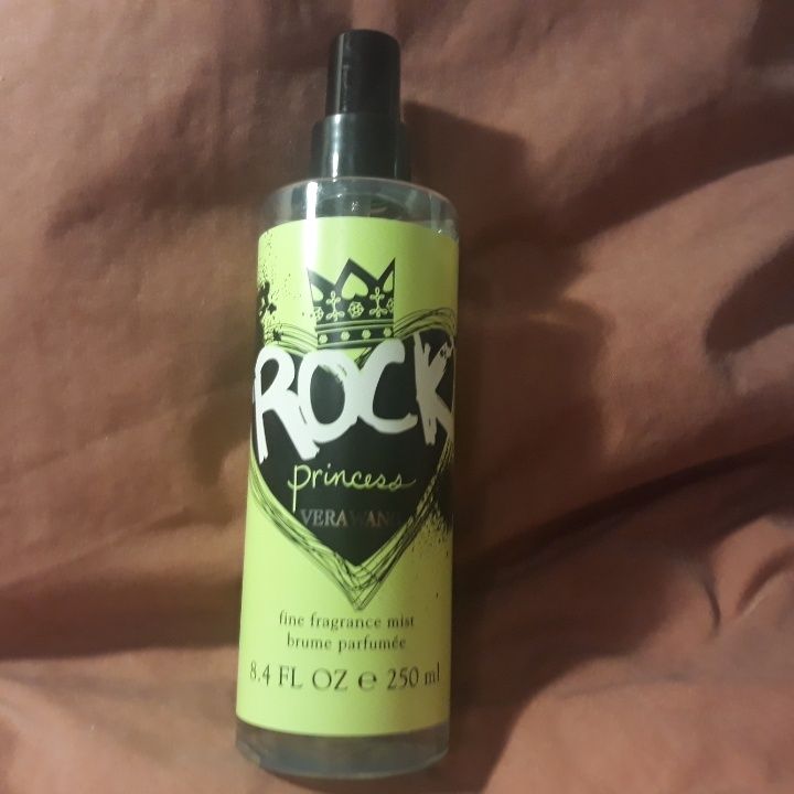 Migełka do ciała Vera wang Rock Princess 250 ml