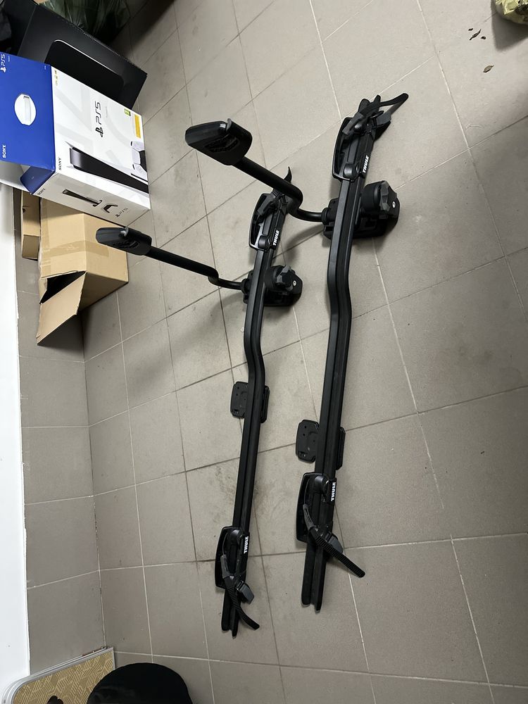 Thule ProRide 598 – uchwyt rowerowy na dach