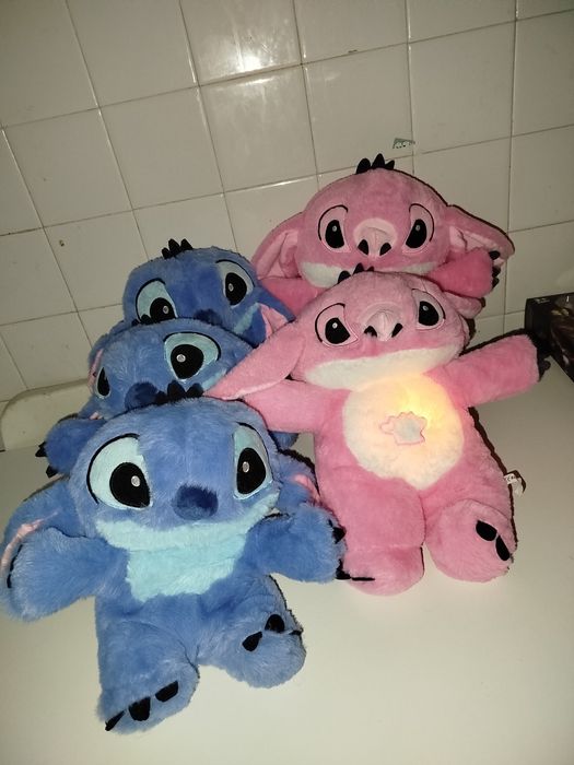 1 unidade Stitch ou angel