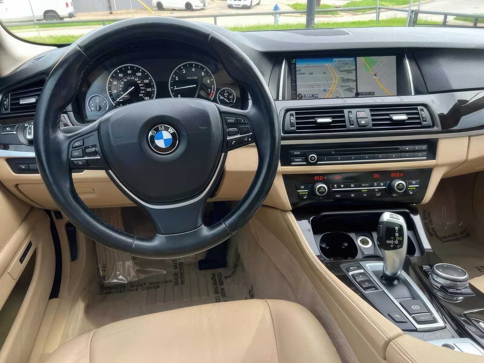 2015 BMW 5 Series 528i