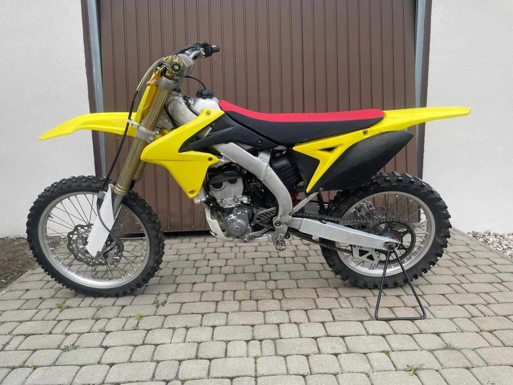 Suzuki RMZ 250 , Kawasaki KLX110