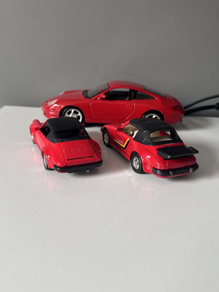 Zestaw 2 starych modeli porsche 911 mc toy welly