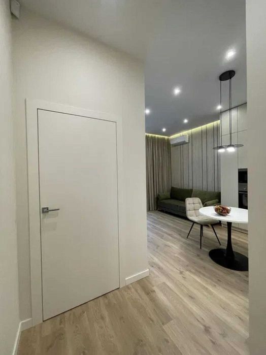 ЖК Unit Home | Джонса Ґарета 12 | Балкон | Центр | ЖК Юніт Хоум