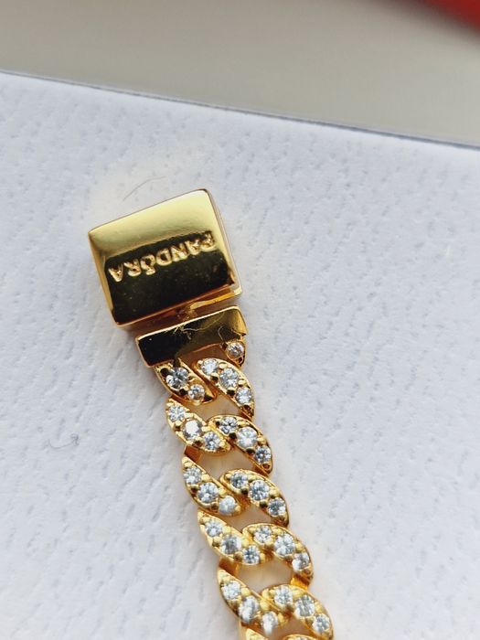 Bransoletka Pandora Timeless z oczkami pavé r.18