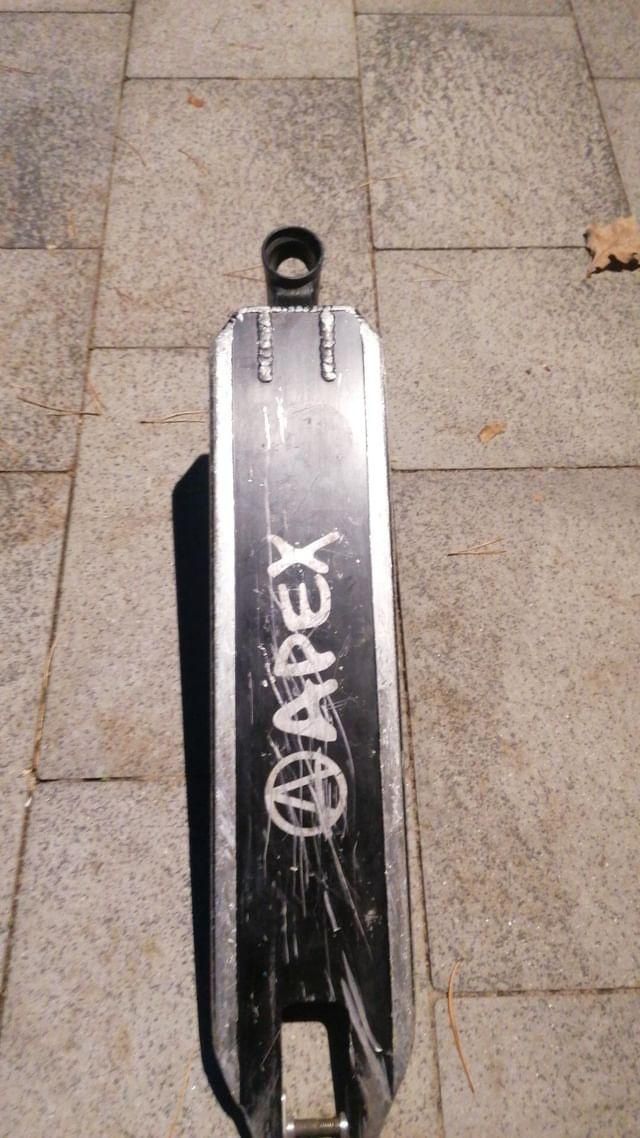 deck apex czrny 49cm