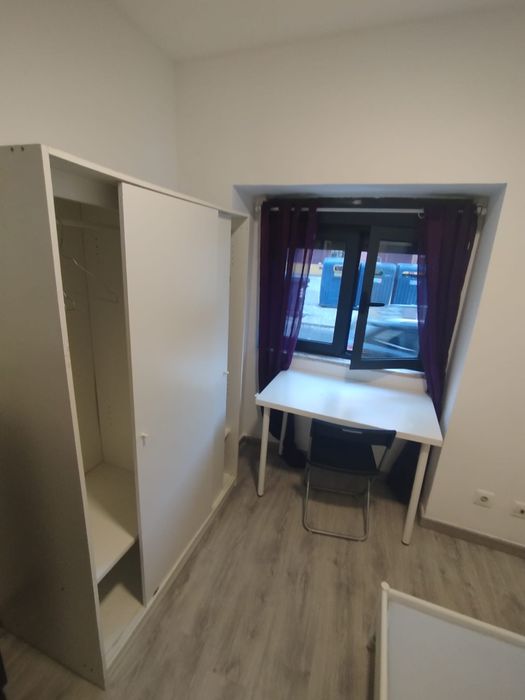 Quarto casal/solteiro para arrendamento