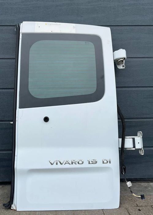 DRZWI z SZYBA PRAWY TYŁ- OPEL VIVARO - 2001-14 rok/ BIAŁE