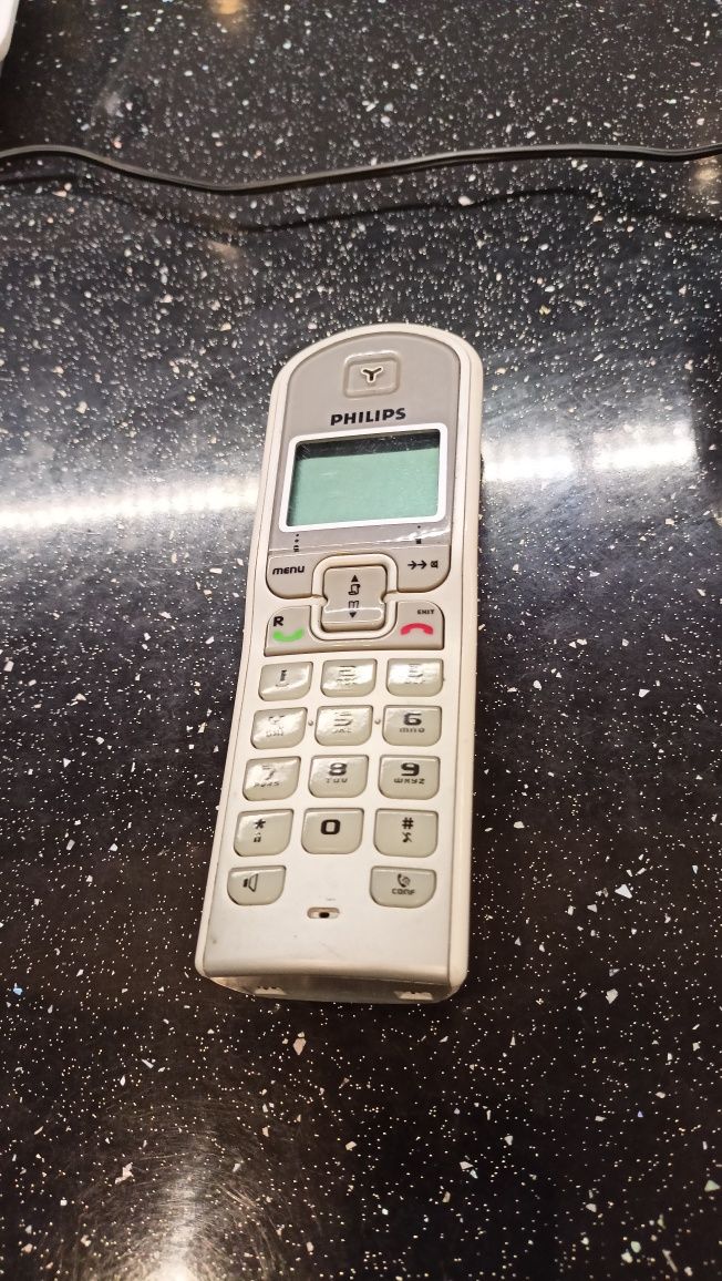 Telefon bezprzewodowy Philips z automatyczną sekretarką