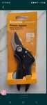 sekator fiskars essential