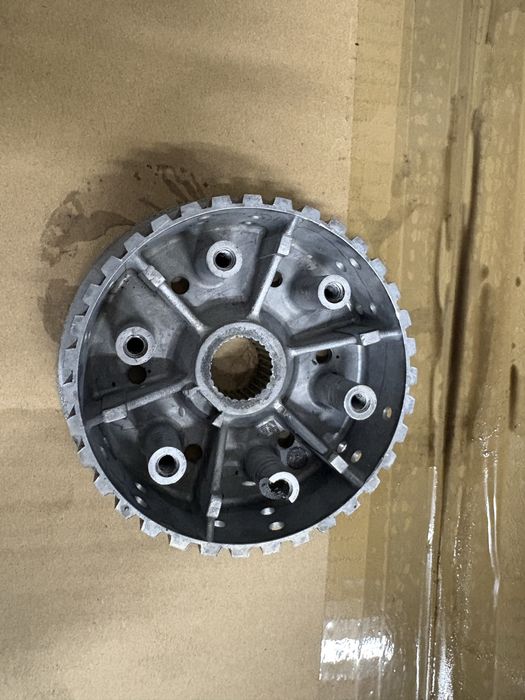 Kosz sprzęgła wewnętrzny ktm lc4 gs 250 , 620 i 400