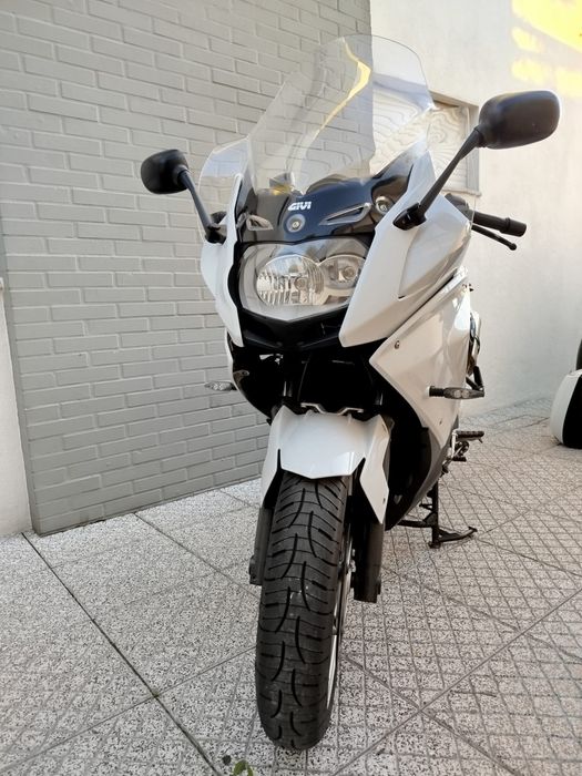 Bmw F 800 gt ( full extras )