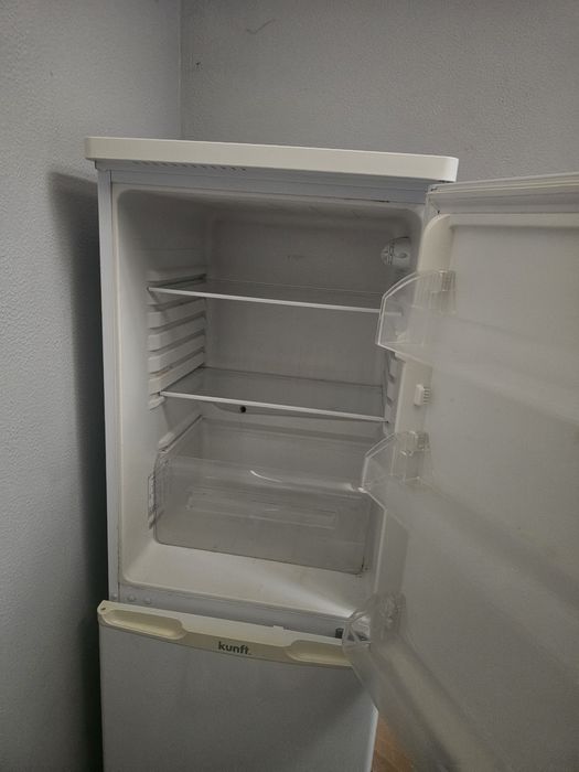 Frigorífico kunft usado para vender logo