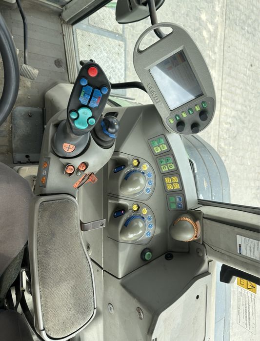 Fendt 716 Vario TMS rok 2004 tuz